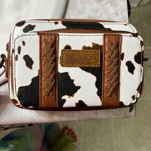 Wrangler crossbody
